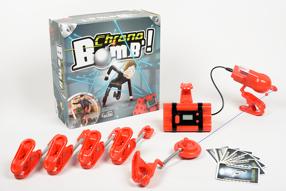 Contenu du jeu d'action Chrono Bomb', le jeu pour devenir un agent secret !